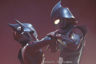 11月20日 ウルトラマンネクサスがダークファウストを退ける！｜画像
