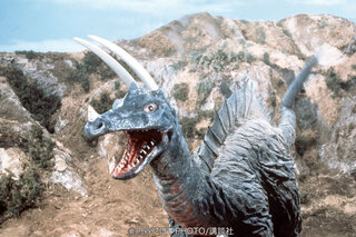 4月23日 帰ってきたウルトラマン 強敵キングザウルス三世撃破の秘策と