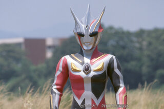 大怪獣バトルNEO　ダークファウスト 11月13日 闇の巨人ダークファウストがウルトラマンネクサスを
