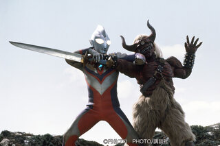 12月21日 ウルトラマンティガ 封印された鬼神を盗人が復活させてしまう