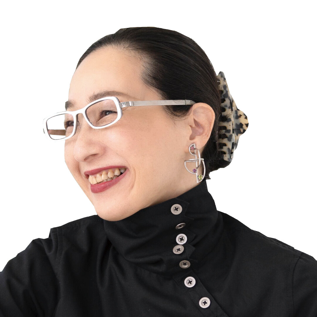堀川 理万子