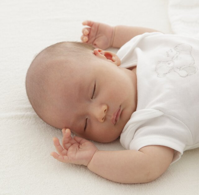 【子どもの熱中症】「汗をかかせたほうがいい」は危険な誤解! 正しい暑さ対策とは〔小児科医が解説〕