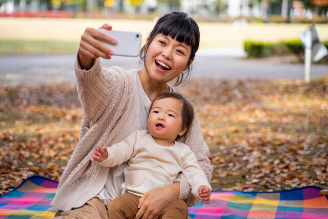 子どもの写真整理どうしてる？　スマホ容量不足を解消する神アプリ＆保存術【ママ141人の知恵】