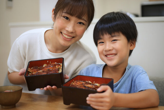 「土用の丑」の日の由来を子ども向けに解説！　うなぎ以外の食べ物や過ごし方