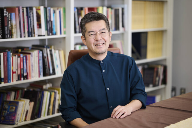 小泉悠に聞く「子どもに戦争をどう教えるか？」 ドローンやAIの登場で「古典的な戦争」になった理由 