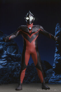 闇の巨人像 カミーラ ダーラム ヒュドラ 超動ウルトラマン ティガ 封印されし闇 3月11日 ティガの謎！ 闇の巨人カミーラ・ダーラム・ヒュドラと