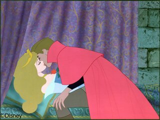ディズニー・クイズ！『眠れる森の美女』の王子様の名前は？｜画像