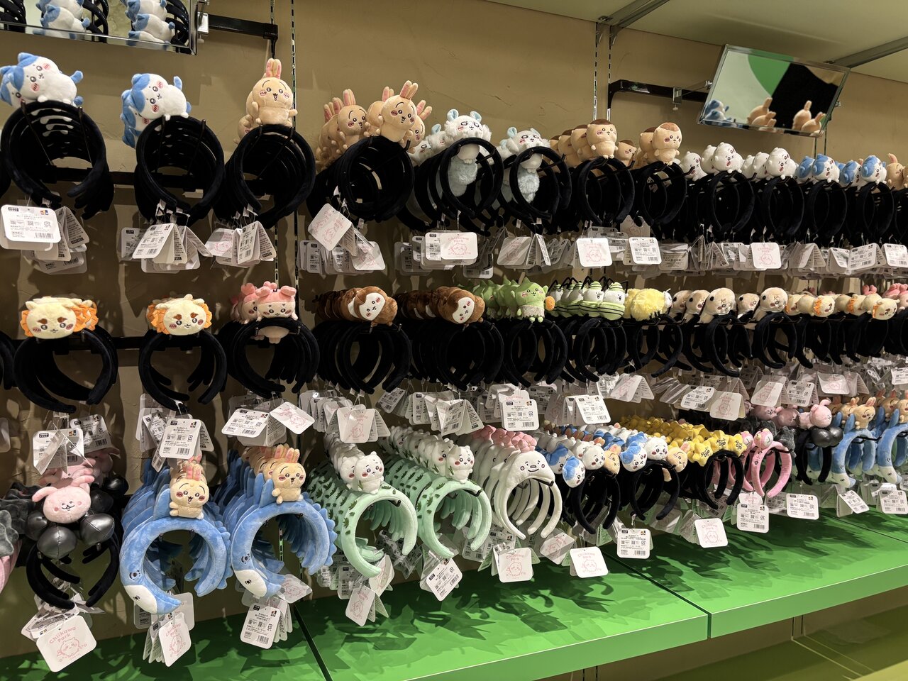 カチューシャ売り場