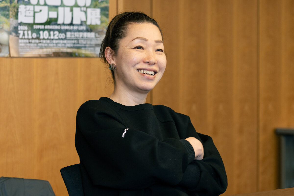 特別展『いきもの超ワールド展　国立科学博物館×ダーウィンが来た！』総合監修を務める国立科学博物館の研究主幹、田島木綿子先生
