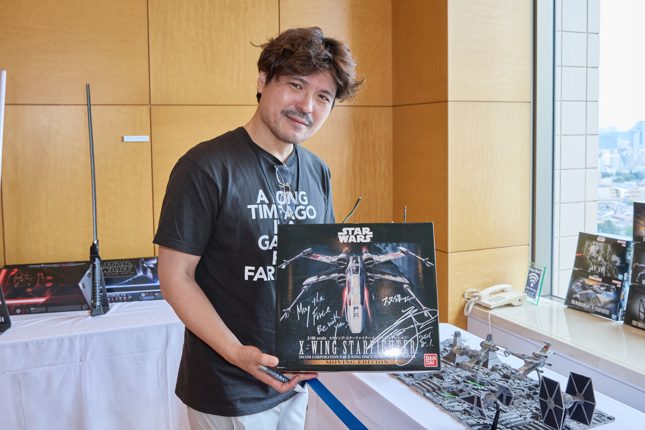 ▲「スター・ウォーズ」プラモデルシリーズなどのボックスアートを数多く手がけるイラストレーター・天神英貴氏も参加。