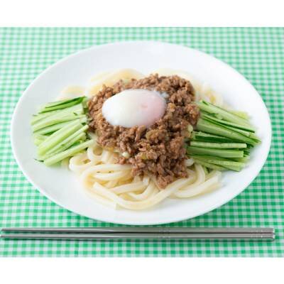冷やしジャージャーうどん