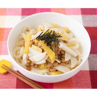 かまぼこたくあん納豆ぶっかけうどん