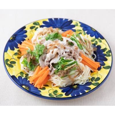 豚しゃぶとシャキシャキ野菜の冷やし中華